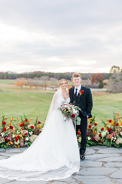 bride and groom scenic photography wedding venue outdoor lynchburg virginia reception space wedding locations outdoor